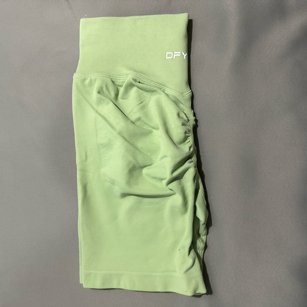 Dfyne shorts